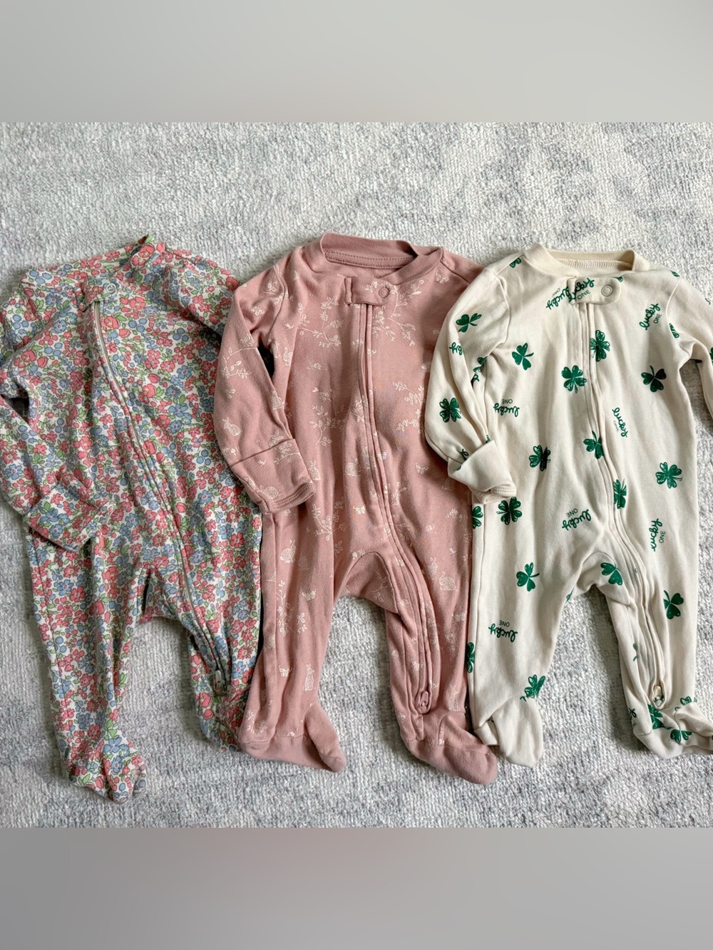 3 Footies - Picture 1 of 4